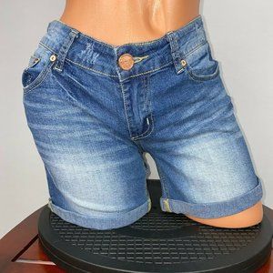 Indigo Rein Juniors 7 Distressed Cuffed Denim Midi Shorts Actual W 29.5 x I 4.5